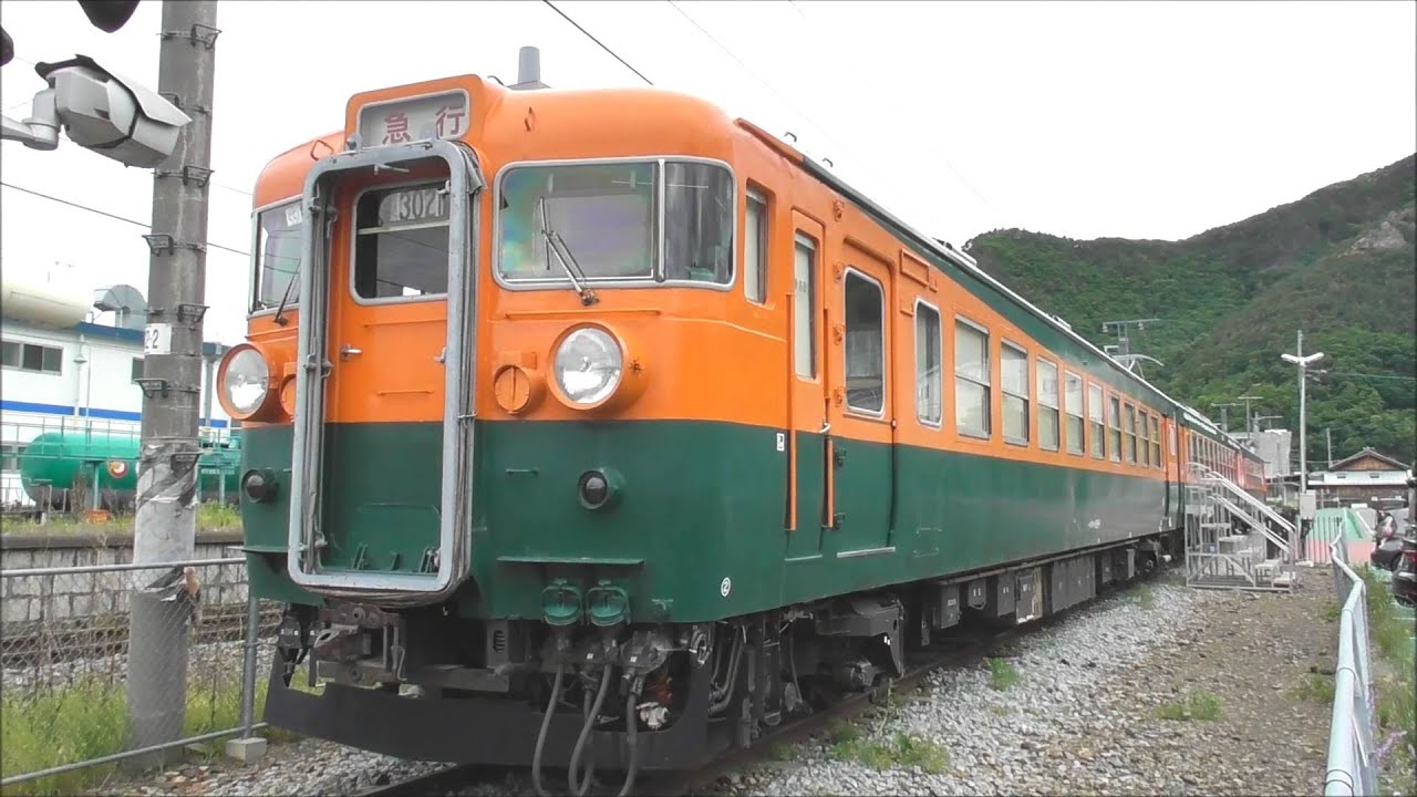 デカ目になった169系！湘南色保存車両と115系湘南色が出会う！しなの鉄道坂城駅 2022.5.31   panasd 2732