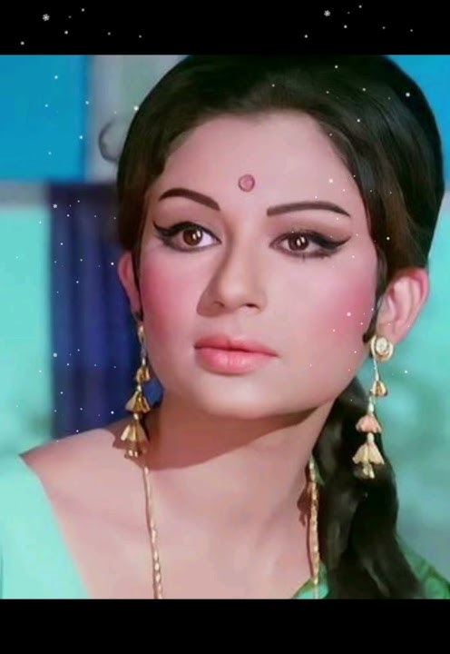 Actress Sharmila Tagore 💕 Iconic #bollywood songs #ytshorts