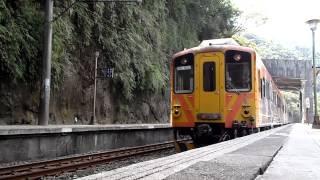 20120719 DR1000型進三貂嶺站