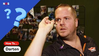 Zo gooi je 180!🎯 Dirk van Duijvenbode laat zien hoe dat moet | darten | How to… | NOS Sport