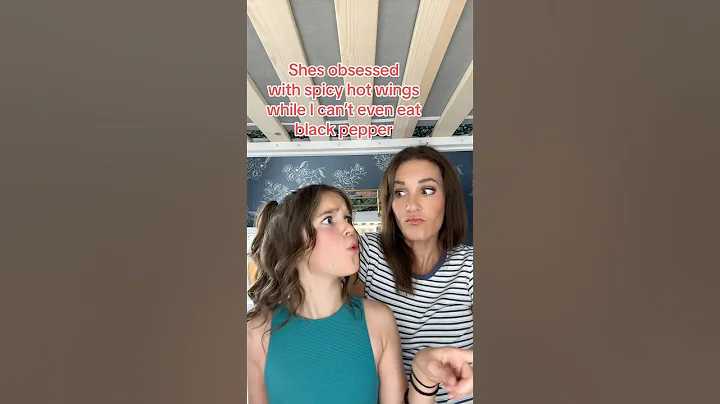 I want some BBQ SAUCE ON THE SIDE 🍗 #funny #shorts #milaandemma