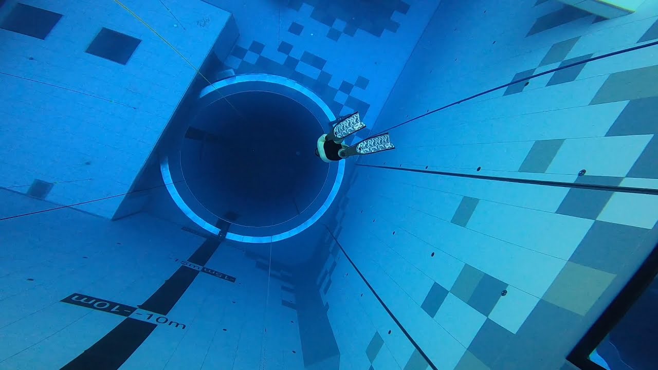 Educational freedive FIM 30m at Deepspot