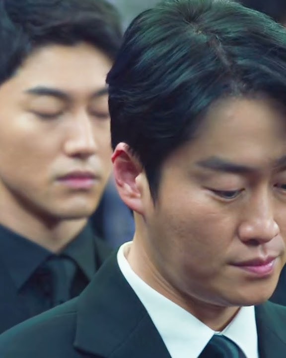 Mouth Entry...🔥😨 | Big Mouth | #bigmouth #leejongsuk #yoona #kdrama #shorts