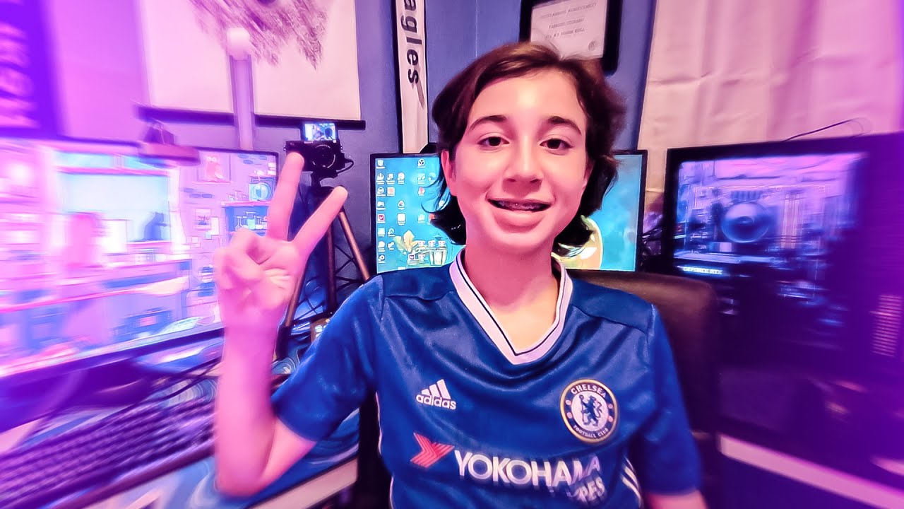 A 14 Year-Old's DREAM Streaming Setup/Room Tour ($7,000)