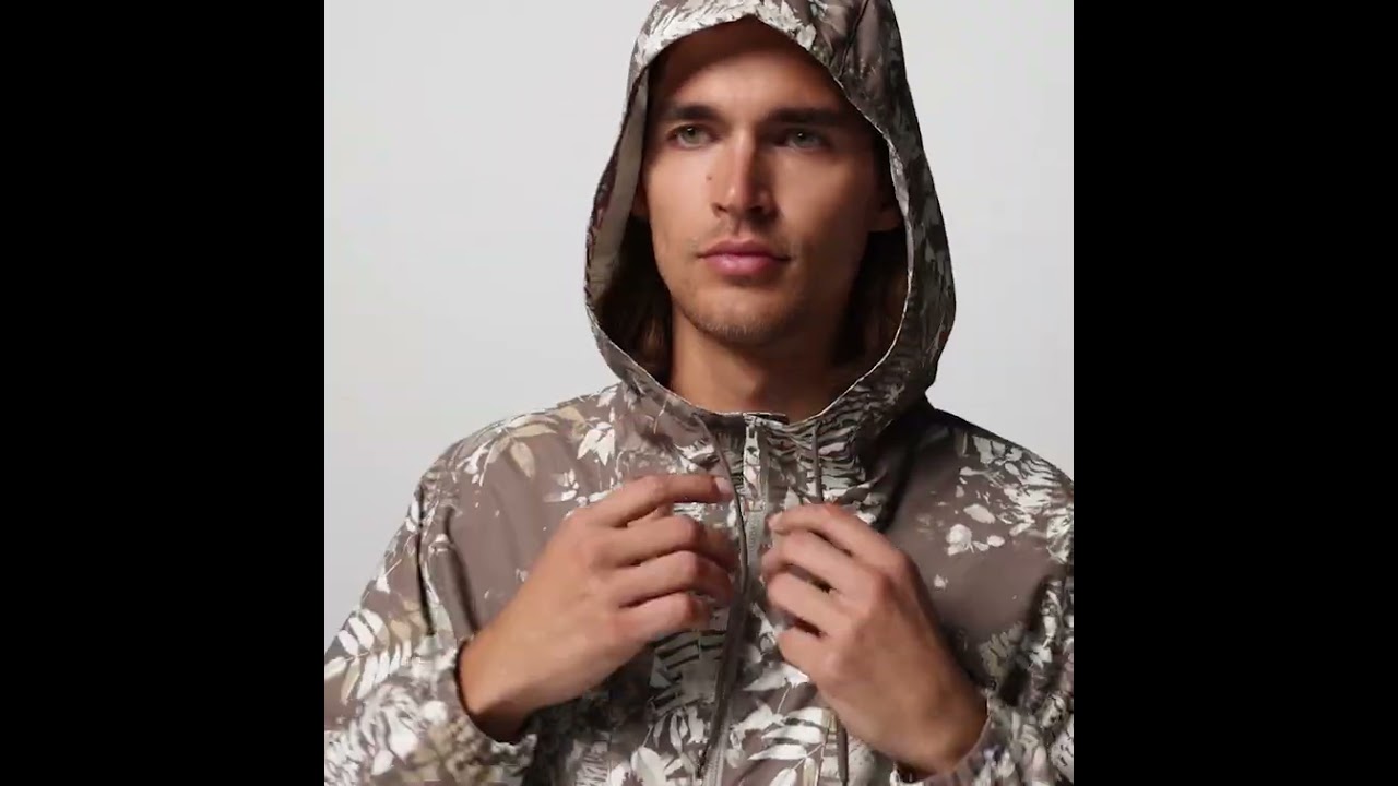 Columbia - Spire Valley Hooded Windbreaker - Men's