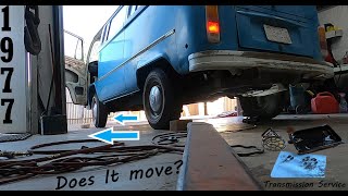 WHAT IS THAT SOUND!!! 1977 Bus moves under its own power after 30 year!!!