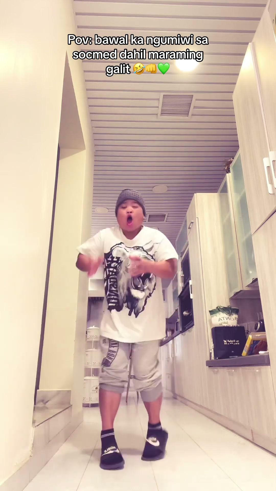 Tatawa Nalang Ako Ahh Hahaha lhiiiee dance YouTube Tatawa Nalang Ako Ahh Hahaha lhiiiee dance YouTube