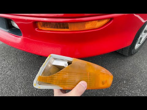 HOW TO REPLACE THE TURN SIGNAL LENSE ON A 4TH GEN CAMARO