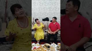 картинка: Гульзада менен Нарын достордун туулган кунундо