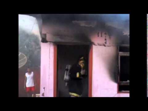 Bombeiros sanam incêndio em amambai 25/08/2014