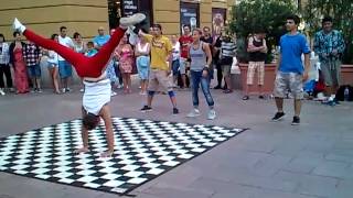 Pécs 2013 utca tánc