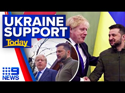 UK PM Boris Johnson visits Ukrainian President in Kyiv in show of support | 9 News Australia