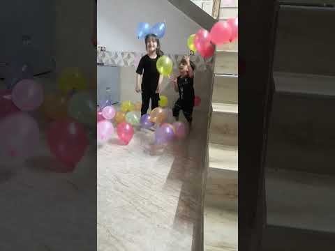 كرار مع ورده العاب اولاد بالونات