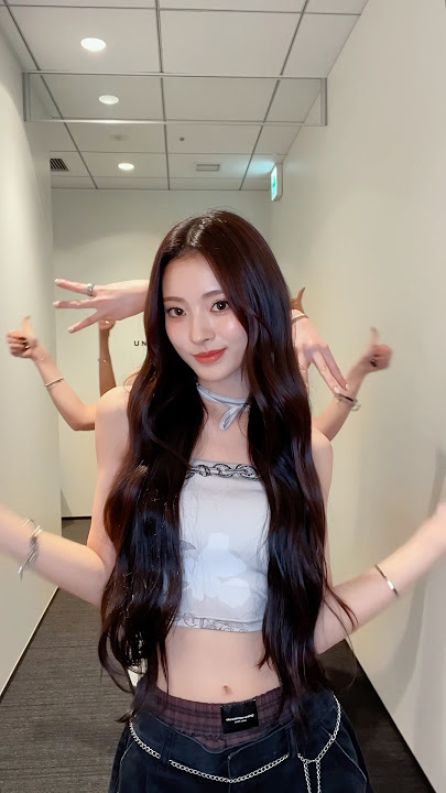 ME ME ME relay dance #MEOVV #미야오#MEMEME #MEOVV_MEMEME #ミーミーミー #Shorts