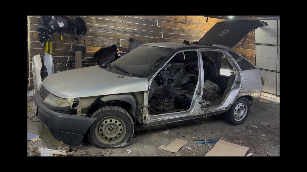 ВАЗ 2112 на продажу! Самая гнилая двенашка в городе, восстановление.