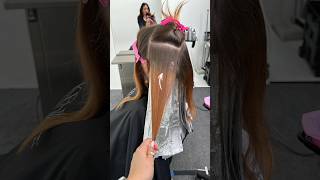 Use this technique to blend harsh lines of demarcation #foilhighlights #haireducation screenshot 5