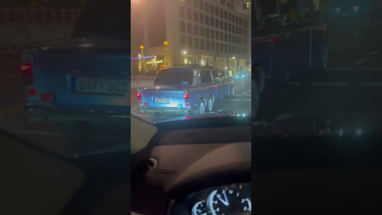 Trabi Limo 6 wheels / 20 Feet 