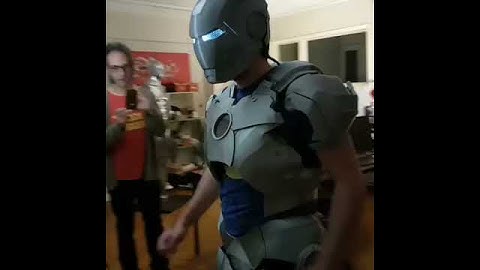 DIY Iron Man Suit with Raspberry Pi4 and Arduino 🤖❤️ Fun electronics project
