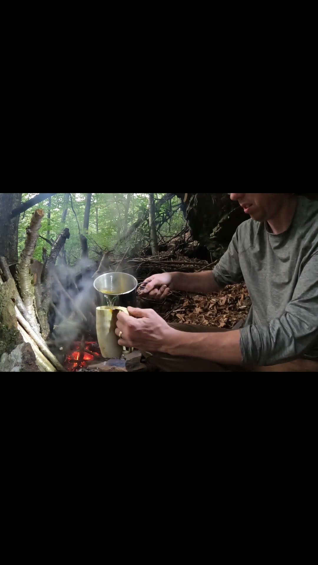 Drinking nasty water without suffering      #survival #survivalskills #camping #campinghacks