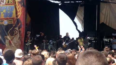 Less Than Jake - Look What Happened - Warped Tour 2009