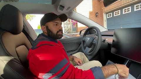 Installing Matte Screen Protector in Tesla Model Y!