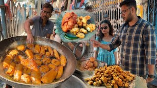 Fresh & Clean Pakoda Making On Footpath । Kalu Da's Best Pakoda । Street Food