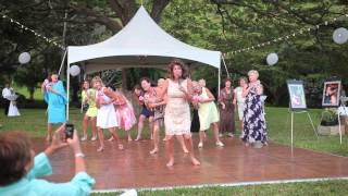 Funniest Mother of the Bride Wedding Flash Mob