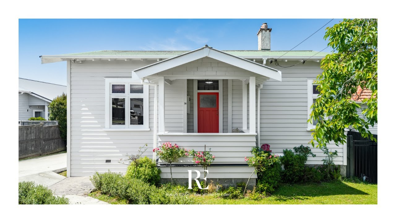 16 Cambourne Road, Sandringham