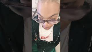 Does anyone remember this as a Vine? I feel old 😭