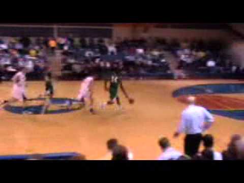 Lester Wilson dunk against Gatlinburg-Pittm...