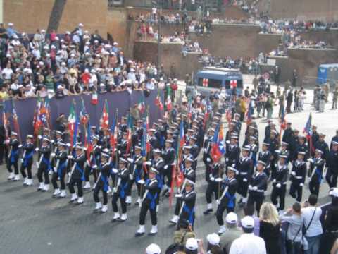 Romana Festa Photo 9