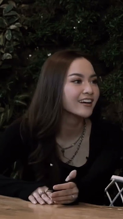 Harus Bisa Menerima Masa Lalu Pasangan - Mahalini Raharja