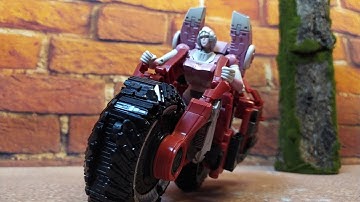 SS-55 Devastator Scavenger [Transformers Stop Motion Animation]