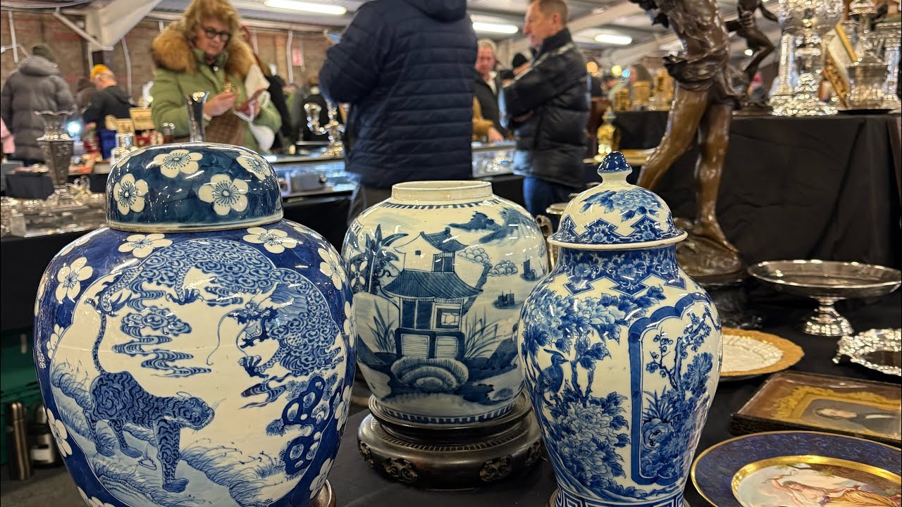 MỘT BUỔI XEM HÀNG TRƯỚC KHI ĐẤU GIÁ TẠI VƯƠNG QUỐC ANH