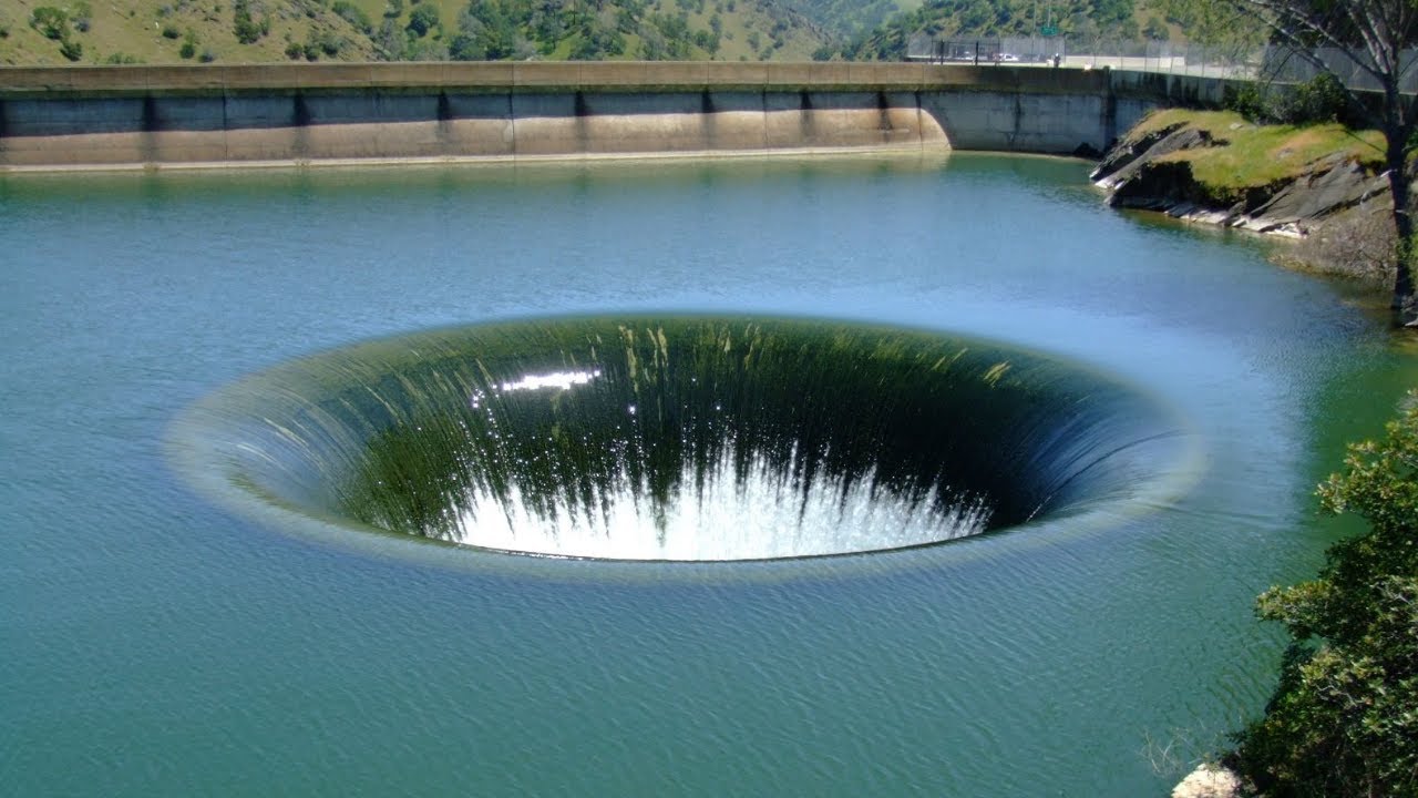 Monticello Dam, United States Most Dangerous Dams in the World
