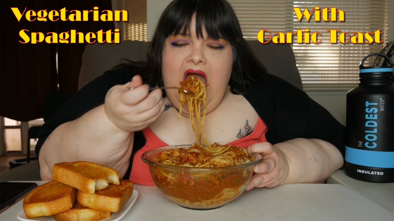 Hungry fatchick