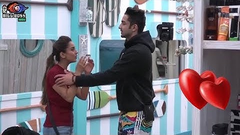 Bigg Boss 12 : Srishty Rode And Rohit Suchanti Love Story Begin In Bigg Boss 12 | Weekend Ka Vaar