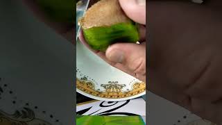 kiwi fruit benefits in Pashto best for skin