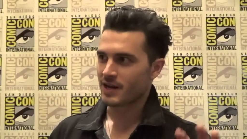 Michael Malarkey Talks Enzo On The Vampire Diaries Season 7 Youtube