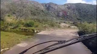 Camino por Pampa de Oláen hacia CHARACATO, Córdoba, Argentina