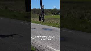 Fixing road cracks in Sweden 🇸🇪 #asphalt