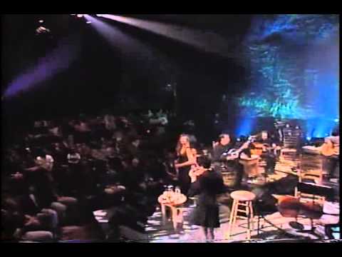 10,000 Maniacs - Candy Everybody Wants (Live MTV Unplugged 1993)