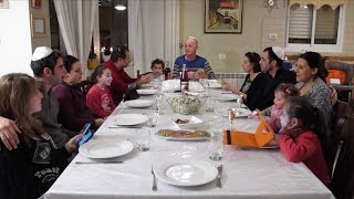 Passover Hagada Nir Bartov and Sarit Cohen screenshot 4