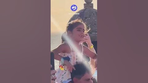 Thumbnail of Marina, filha de Ivete Sangalo, foi flagrada super animada, dançando a música "Energia de Gostosa"