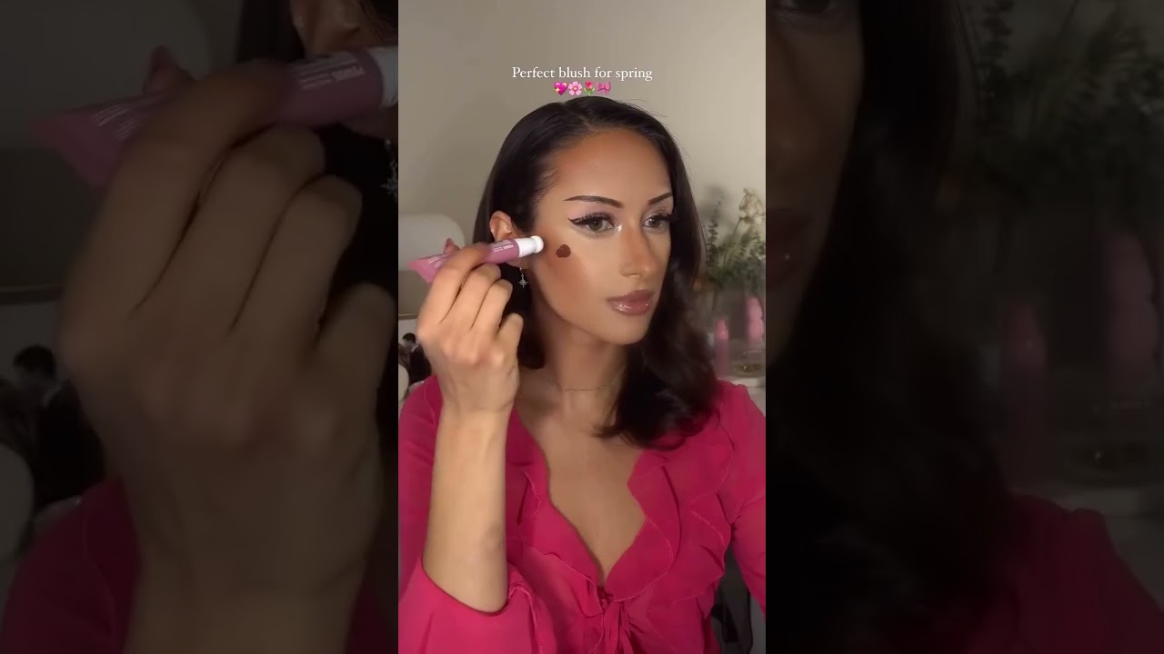 What is your favorite feature of our new Pearl Blush & Highlighter wands KNP influencer @mashka.ugc