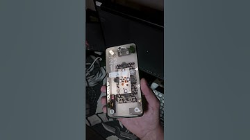 Interior Inside a Phone Screen | VFX Cinema 4D + Redshift | Интерьер внутри экрана телефона