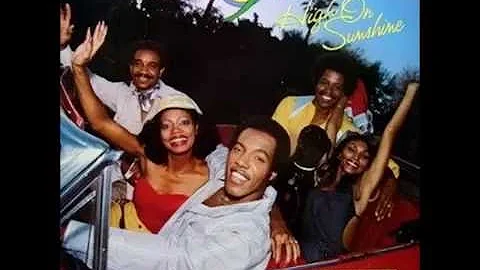 Terri Bryant and The 5th Dimension HIGH ON SUNSHINE