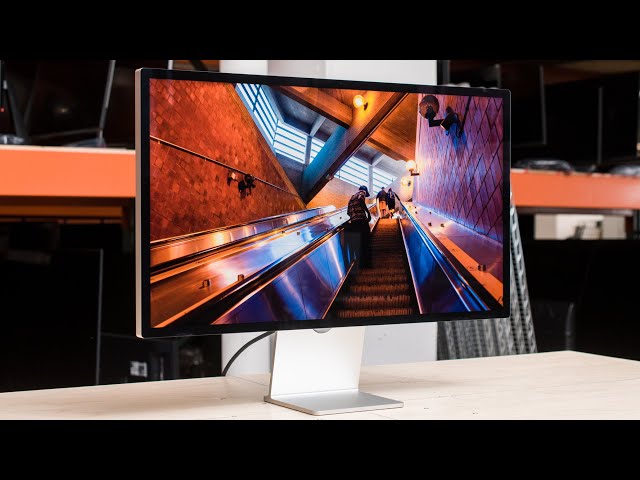 Review of Apple Studio Display. Love & Hate. Filmmaker's perspective, is it worth or not?