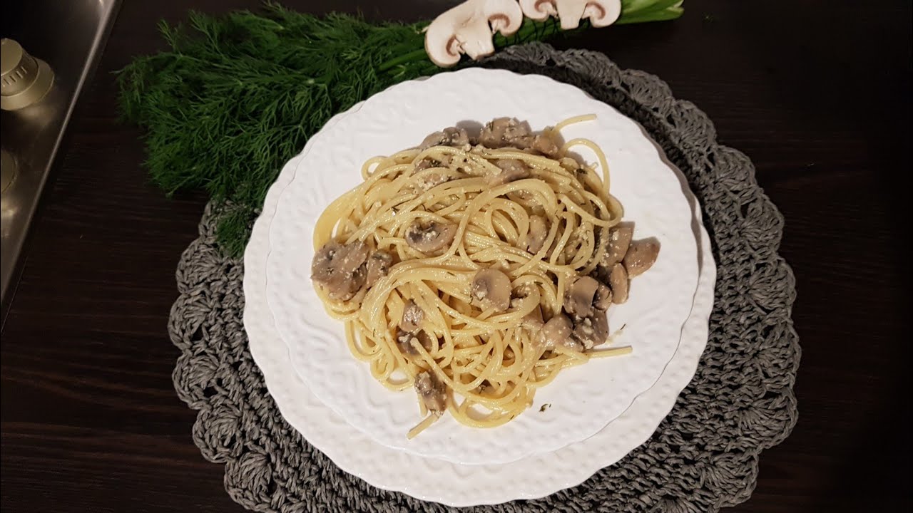 Spaghetti Cu Ciuperci Si Smantana Bubu Cuisine Youtube
