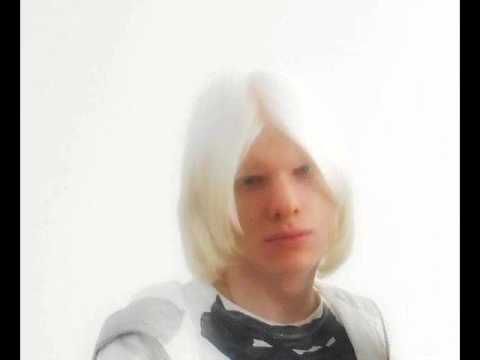 ბერა ვერ ეყვარები ჩემსავით